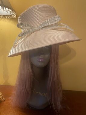 DVC Exclusive Ivory Wide-Brim Dress Hat with Rhinestone Bow